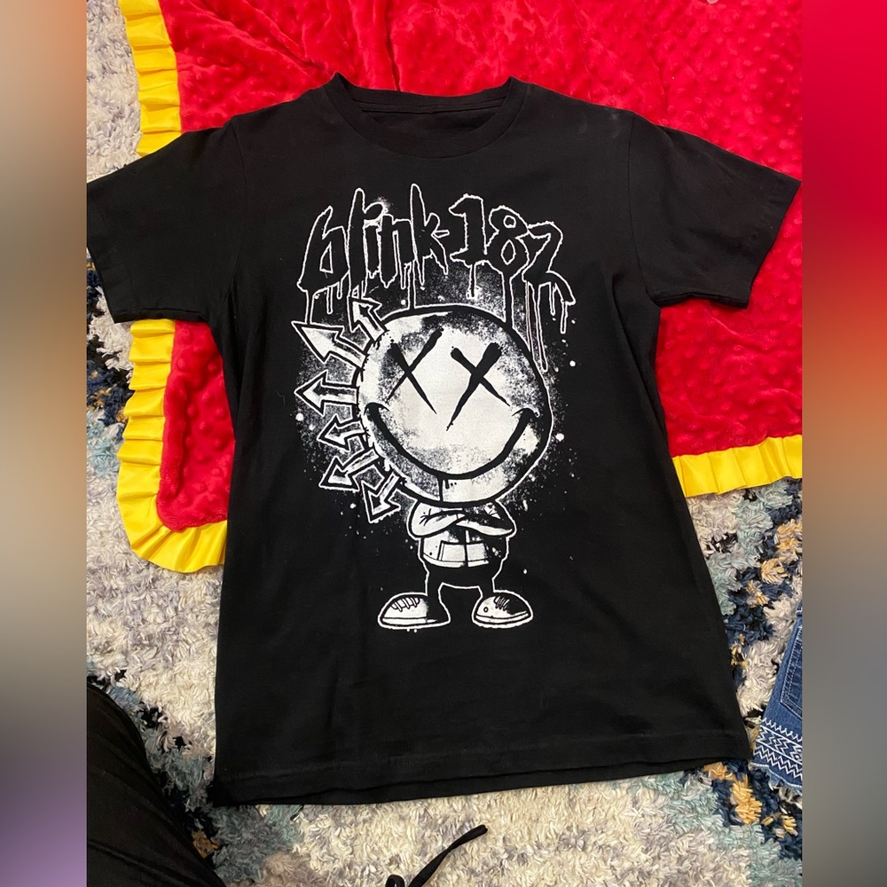 Blink 182 T shirt